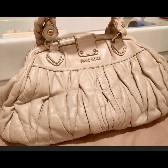 Authentic Miu Miu by Prada Coffer Matelassé Satchel Cera Cream Lambskin - Picture 10 of 17